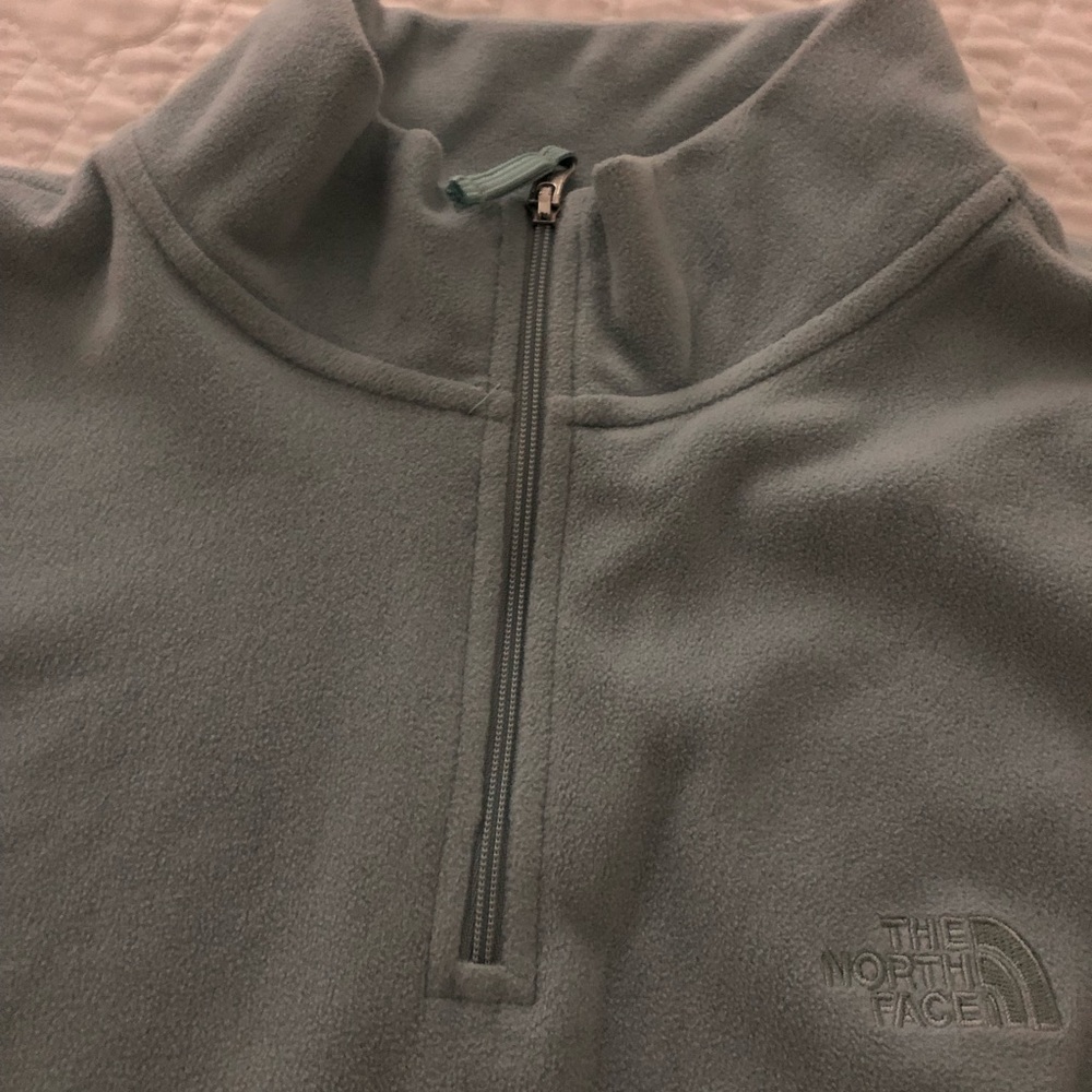North Face Pullover - image 3